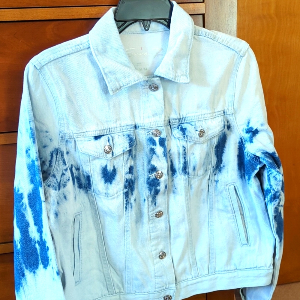 Seven 7 Denim jacket. M.  M. SALE SALE    MARKED DOWN